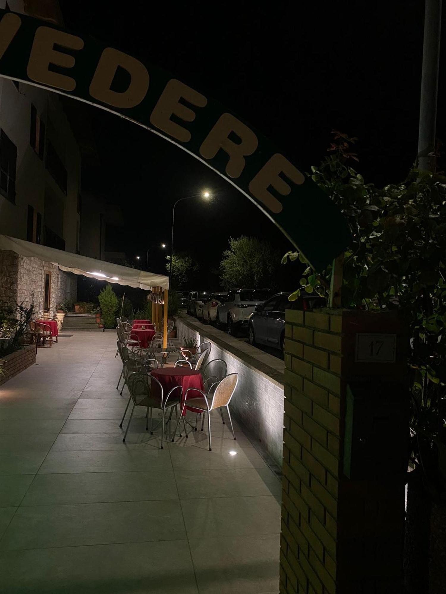 Hotel Belvedere Passignano sul Trasimeno Exterior photo