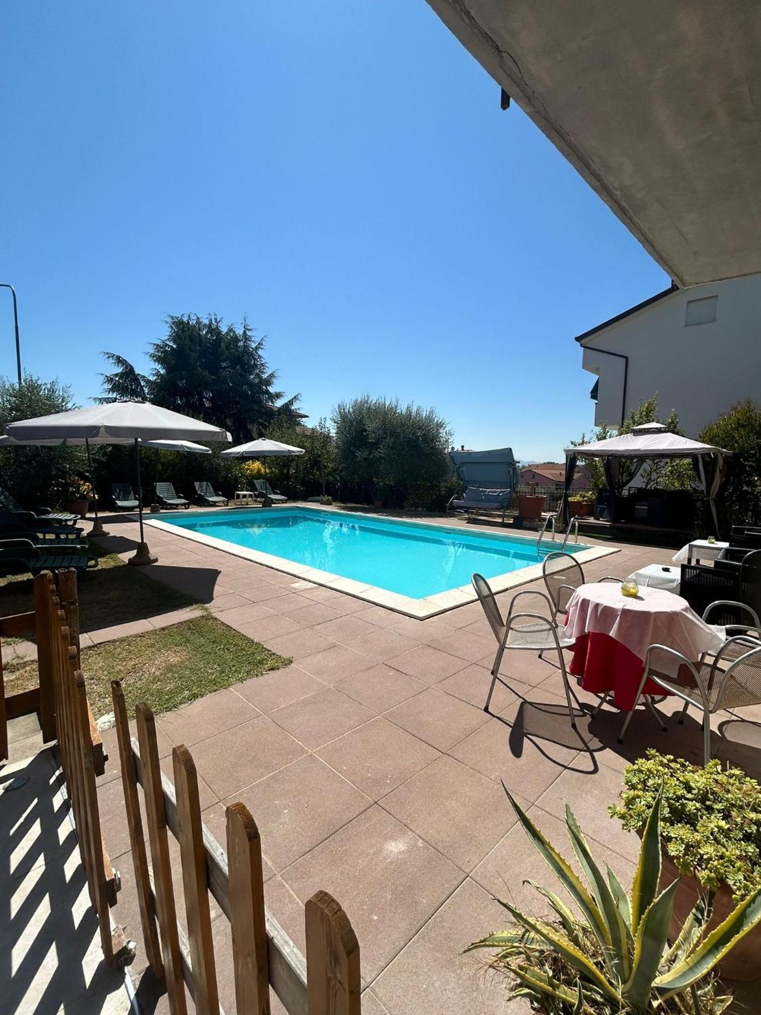 Hotel Belvedere Passignano sul Trasimeno Exterior photo