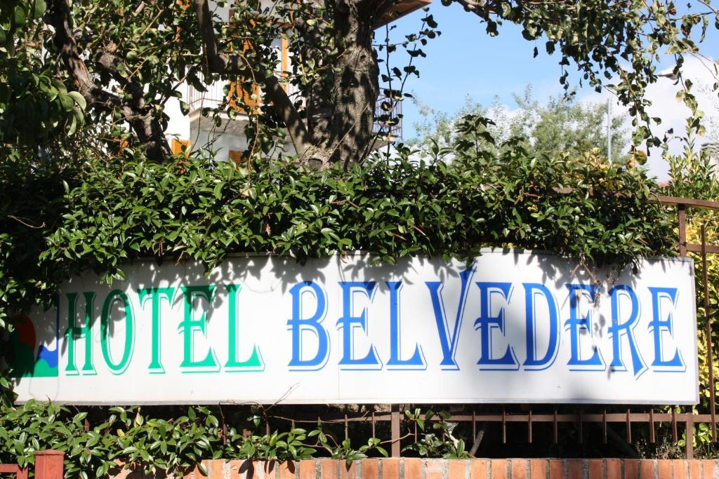 Hotel Belvedere Passignano sul Trasimeno Exterior photo