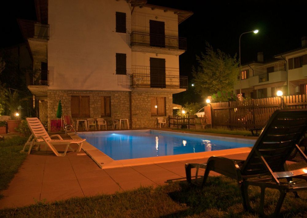 Hotel Belvedere Passignano sul Trasimeno Exterior photo